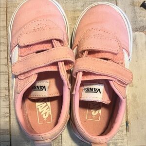 Vans Kids Sneakers in Light Pink